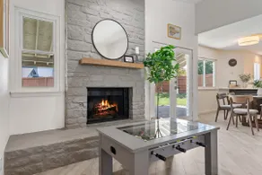 Modern 4-Bedroom Home w/ Fully Fenced Yard - Image 4