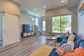Work, Play & Explore! Townhome 6 Mi to Dtwn Denver - Image 3