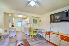 Winchester Bay Apt Near Dunes & State Parks! - Image 4