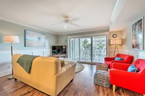 Bright Carolina Beach Condo - Walk to Shore! - Image 4