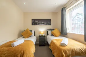 Apartment 11 - 1st Floor - 2 Bed - Sleeps 4 - Image 3