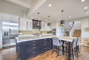 Luxe Sandy Home with Hot Tub 9 Mi to Skiing - Image 3