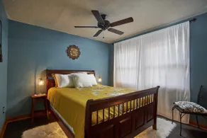Comfy Cozy 2BR - Near UNC/Duke, Walk to Wegmans! - Image 3