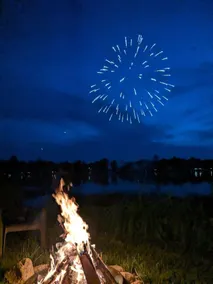 Farmer Lake Lodge: Ultimate Lakefront Escape - Image 5