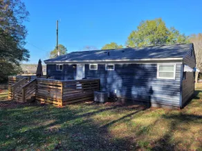 18 Hidden Gem - Private Home - 3 BDRM In 5 Forks - Image 5