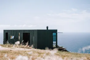 Pyxis - 1 Bedroom Wanderpod - Image 2