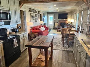 Humble Heaven - Beachfront - Island Realty - Image 2