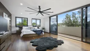 Waterfront/ pool/ spa/ sauna+ walk to cafes & rest - Image 3
