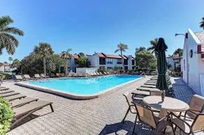 Anna Maria Island Bliss, Sunsets, Sand & Large Heated Pool - Image 3