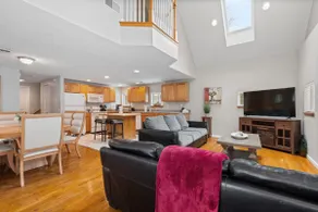 E. Rochester Darling - Sleeps 6! - Image 4