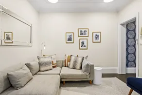 Comfy 2-Bed Apartment with A/C throughout - Image 3
