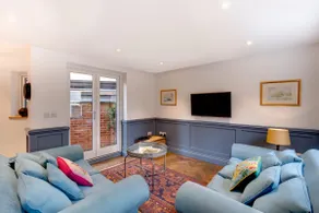 2 Bed in Woodbridge oc-zep - Image 5