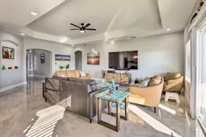 Stunning Laguna Vista Retreat w/ Pool & Grill - Image 4