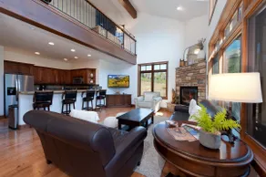 Luxury Cascade Village Townhome/Amazing Views/2 mi to Purg - Image 3