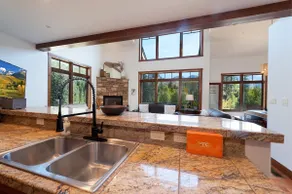 Luxury Cascade Village Townhome/Amazing Views/2 mi to Purg - Image 4