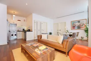 w* | Bright 2BR w/ Balcony in Casco Viejo - Image 4