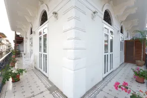 w* | Bright 2BR w/ Balcony in Casco Viejo - Image 5