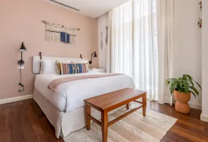 w* | Bright 2BR w/ Balcony in Casco Viejo - Image 2