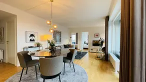 Close To Water- Free Parking - 2 Bedrooms - Image 2