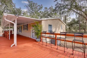 The Hideaway w/ Fire Pit ~ 18 Mi to Tampa! - Image 3