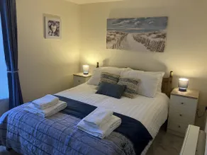 Chapel St Apartments - Image 2