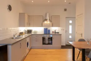 Deluxe-Apartment-Ensuite mit Dusche-Blick auf den Wald-Apley - Image 2