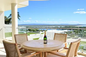 Noosa Crest Penthouse 34 - Private Rooftop Pool - Image 4