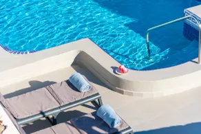 Villa Verode - Private Heated Saltwater Pool - Image 3