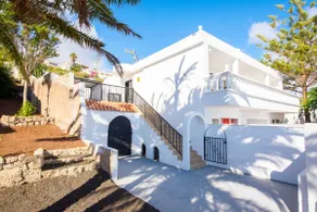 Villa Verode - Private Heated Saltwater Pool - Image 2