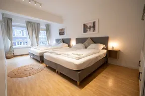 Hamburg City Center Apartment - Image 2