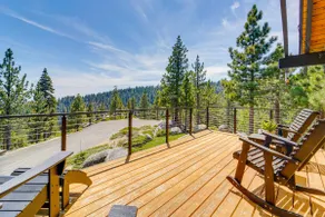 4 Mi to Slopes! Hot Tub Haven w/ Lake Tahoe Views - Image 3