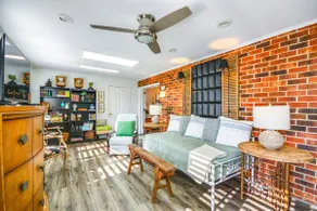 4 Mi to Dtwn: Spacious Suite in Mount Airy - Image 5