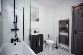 Heart of South Shields Modern Interior 2 Bed Flat - Image 2