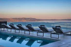 Villa Ateneum with sea view, jacuzzi and infinity pool - Image 2