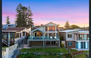 Sea View - Absolute Beachfront Shellharbour - Image 3