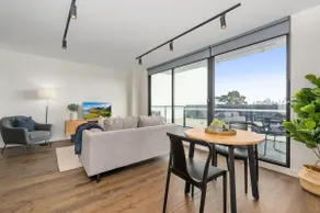 Modern Brunswick IMEL - Image 2