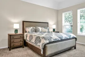 5BR Pool & Hot Tub | The Woodlands - Image 5