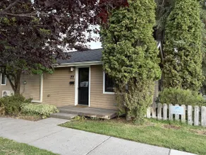 Bluebird Day - River Gem Bungalow, Cozy 1BR! - Image 2