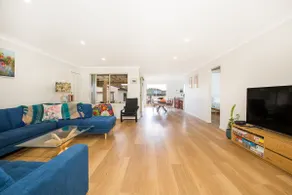 Wagtails Pet Friendly 10 Mins Walk to Beach - Image 2