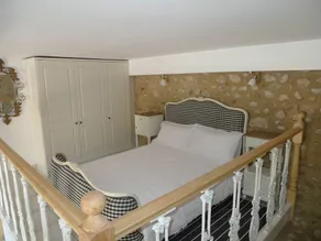 Smuk studiolejlighed til 2/4 personer med terrasse og udsigt over søen - Image 5