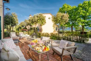 Jacopo Farmhouse Apartment in Wine Resort in Lucca - Image 3