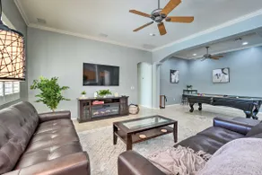 Play Pool, Grill Out! Group-Friendly Glendale Home - Image 4