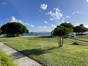 Beautifully Renovated and Steps to Sapphire Beach - Image 2