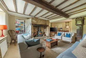 Four bed Cotswold holiday cottage - Greenview Cottage - Image 2