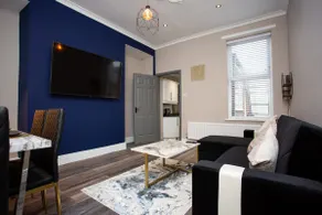 Modern Interior Spacious Four Bedroom Apartment - Image 4