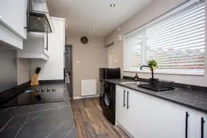 Modern Interior Spacious Four Bedroom Apartment - Image 3