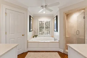 Luxury Home with Guest House sleeps 10 with Pool - Image 5