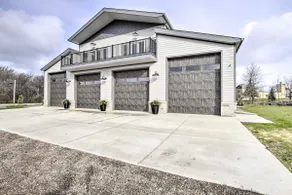 Spacious Recently Built Home < 1 Mi to Lake! - Image 3