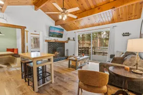 Dark Pine Retreat - Romantic Getaway, Fireplace, Deck, Barbecue - Image 3