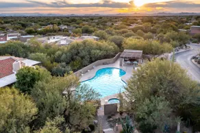 Exclusive Boulder's Retreat near Downtown Cave Creek, hiking, scenic views. - Image 5